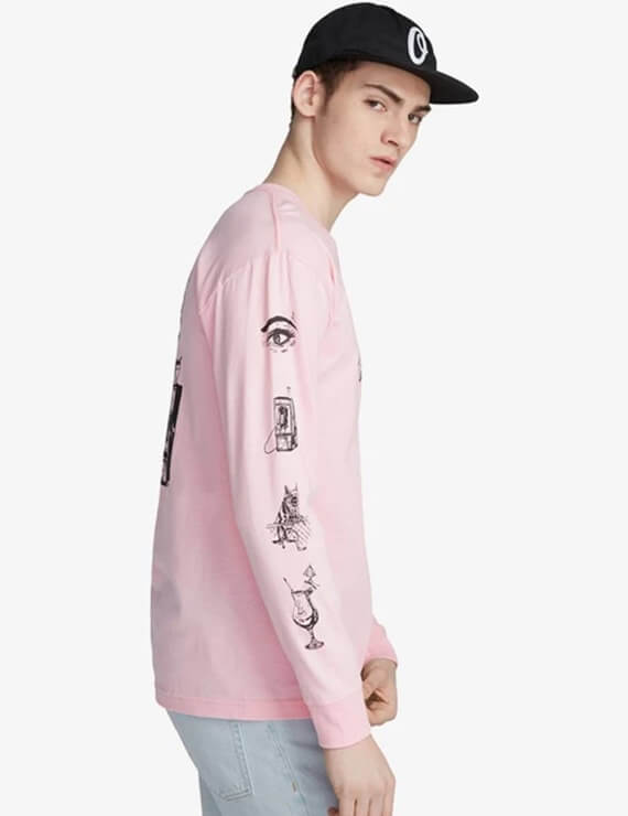 Long-sleeved T-shirt
